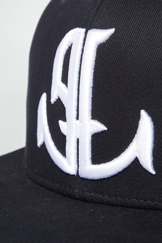 Snapback detail close up logo