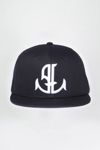 Black snapback