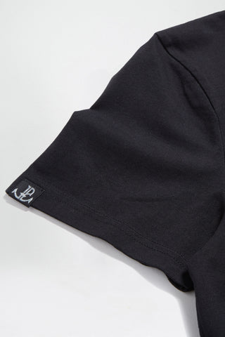 Simple Black tee sleeve detail